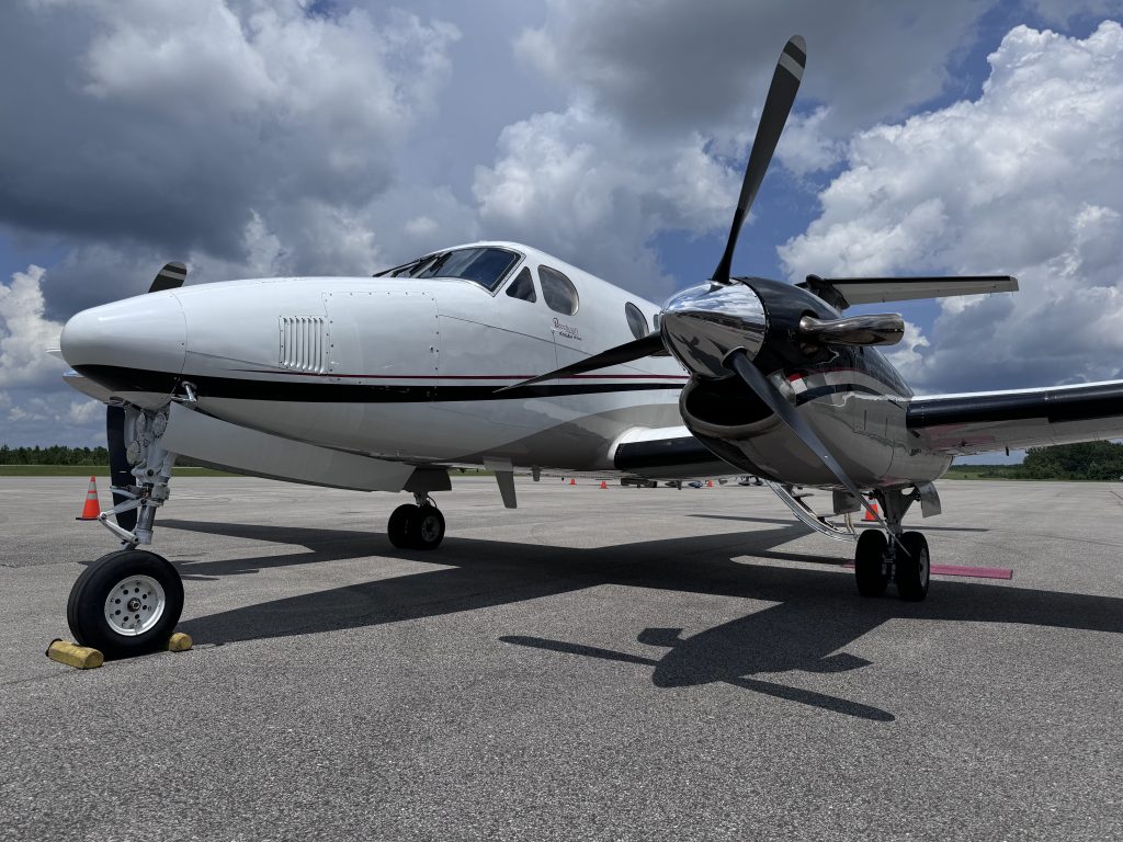 King Air 200 exterior